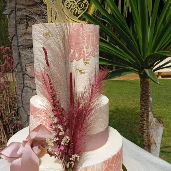 CRema mantequilla pluma fucsia